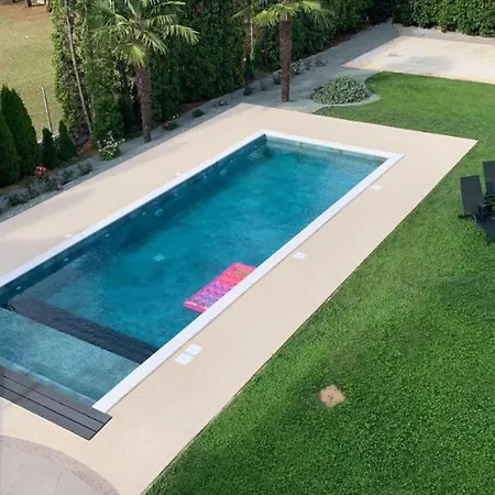 Lux Vero *
