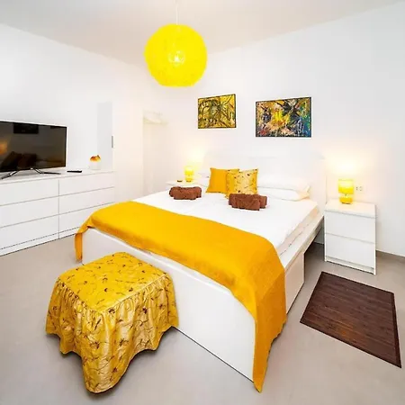 Lux Vero Apartment *